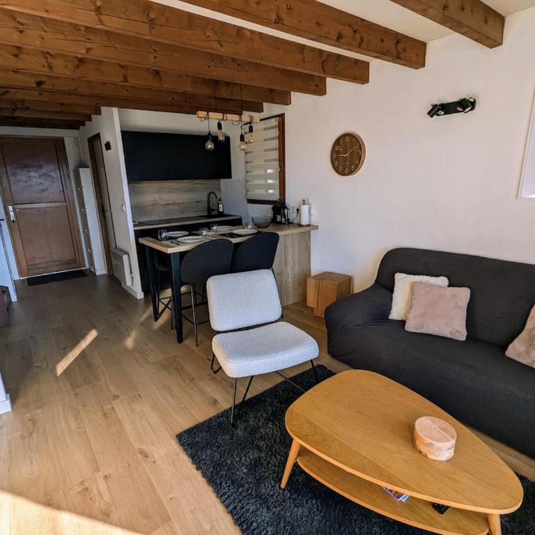 Appartement 2 chambres avec balcon, vue lac, parking et garage - Appartamento con 1 Camera da Letto - 5