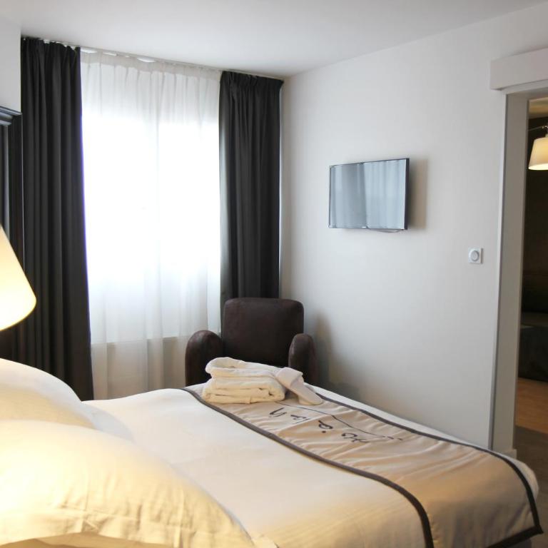 Hotel Litteraire Alexandre Vialatte, BW Signature Collection - Suite Junior - 8