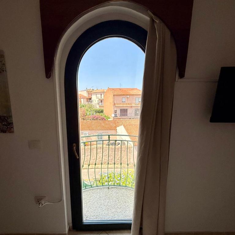 B&B Le Farfalle - Camera Deluxe Matrimoniale/Doppia con Letti Singoli con Balcone - 1