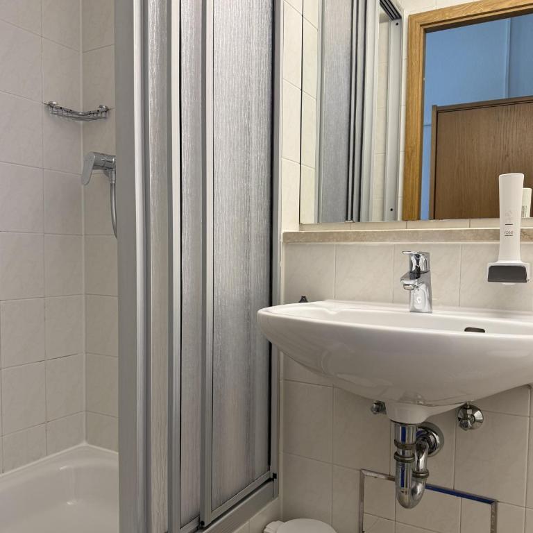Hotel Hasen Kaufbeuren Allgäu - Standard Einzelzimmer - 5