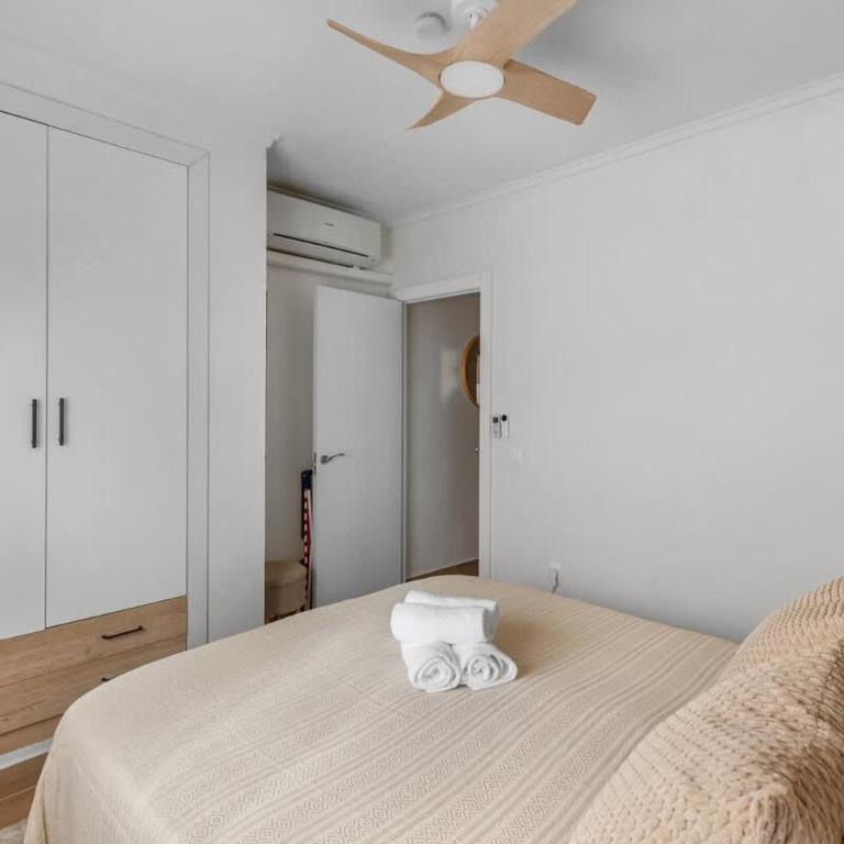 Peaceful 1BR Apt 10min Beach Pool & Workspace - Vacation Home - 23