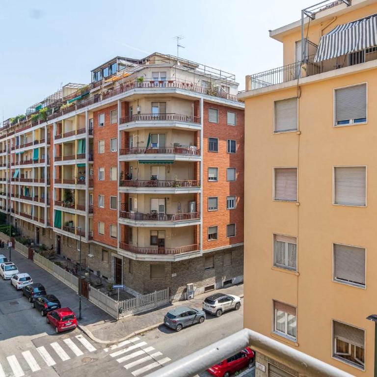 GuestHost - Comfy & Bright Apartment in Turin - One-Bedroom Apartment - 6