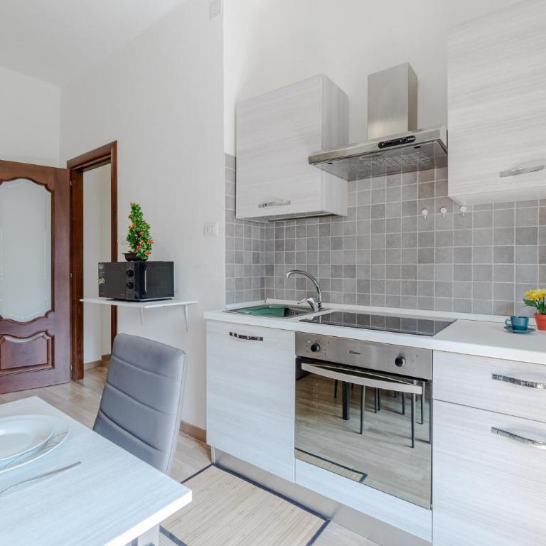 GuestHost - Comfy & Bright Apartment in Turin - One-Bedroom Apartment - 19