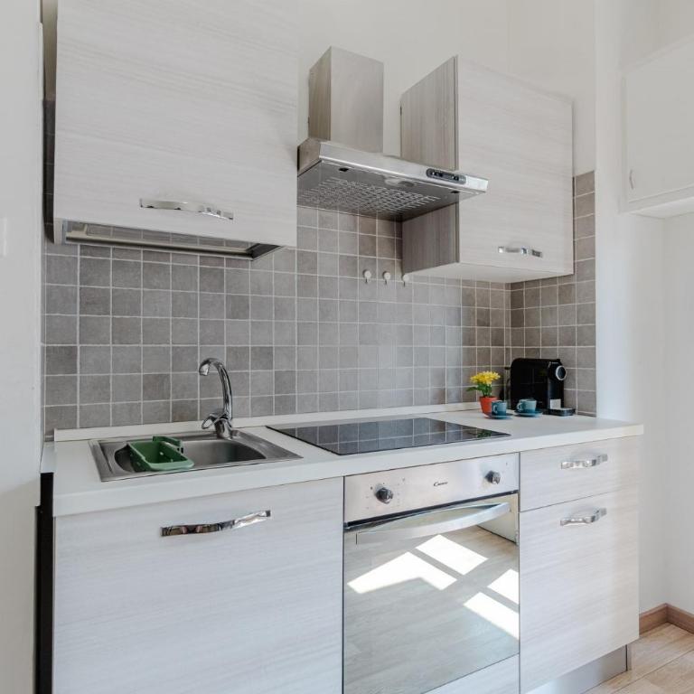 GuestHost - Comfy & Bright Apartment in Turin - One-Bedroom Apartment - 20