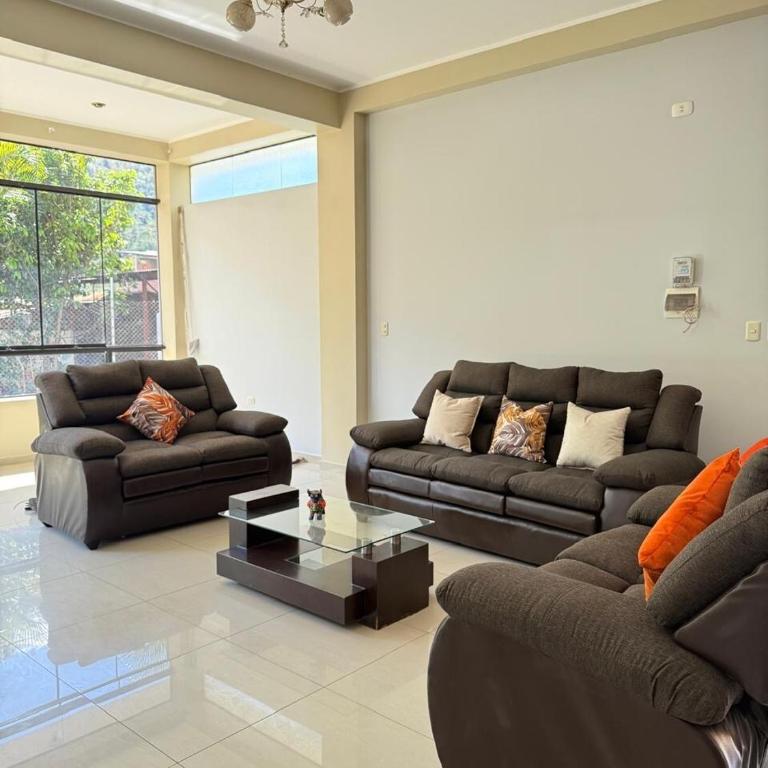 4-Bedroom Apartment - One-Bedroom Apartment - 1