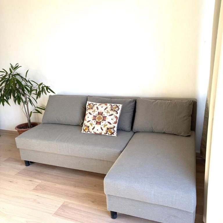 Acogedor frente al parque, 1 cuadra el metro - Two-Bedroom Apartment - 7