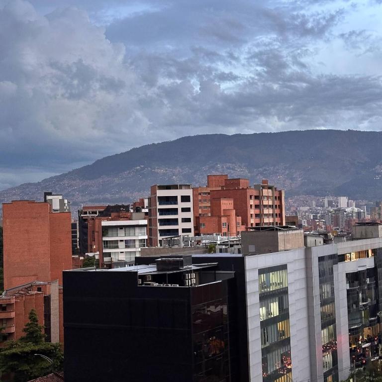 Premium Loft with AC Panoramic View in Laureles - Apartment - 55