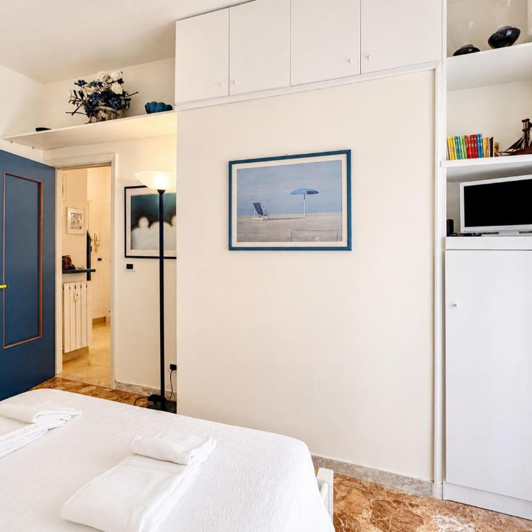 Hostdomus - Navy Suite - Appartamento con 1 Camera da Letto - 4
