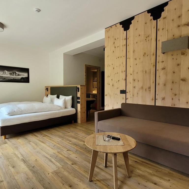 Hotel Garni Royal - Junior Suite mit Balkon - 6