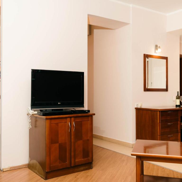 Accommodation Dolcino - Familiensuite mit Balkon - 3