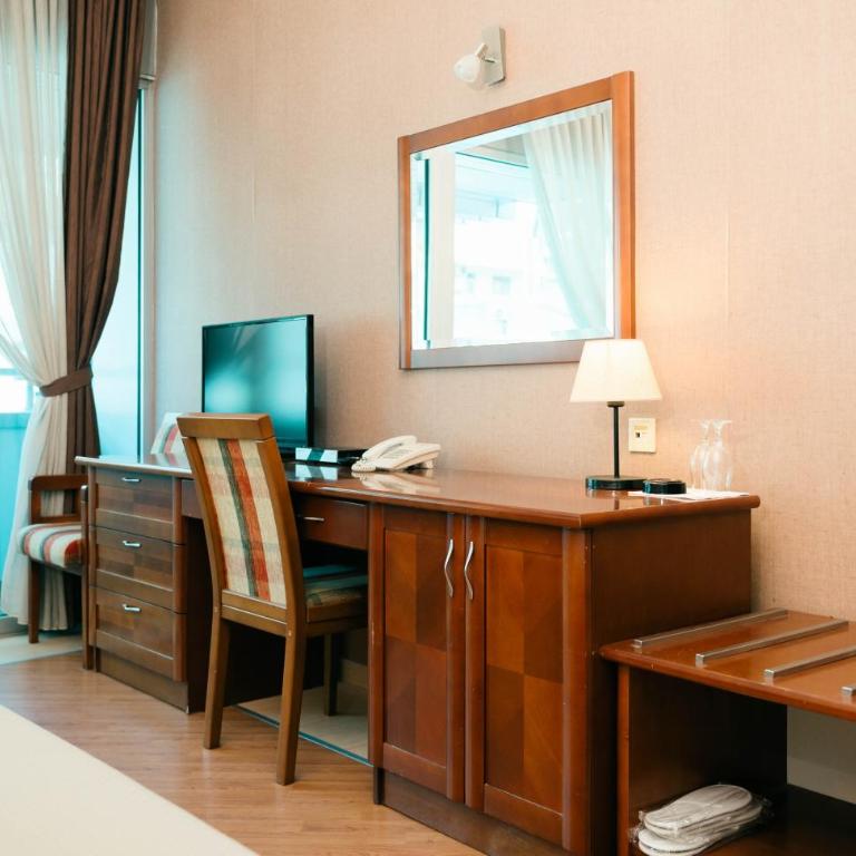 Accommodation Dolcino - Dreibettzimmer mit Aussicht - 4