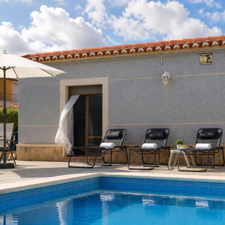 Townhouse with shared pool - Casa - 9