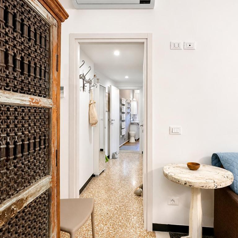 Hostdomus - Casa Tiffany - Appartamento con 2 Camere da Letto - 24