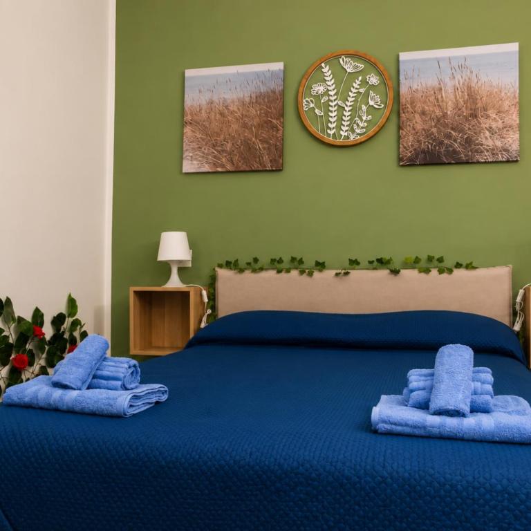 Affittacamere Central Torino - Double Room with Private Bathroom - 2