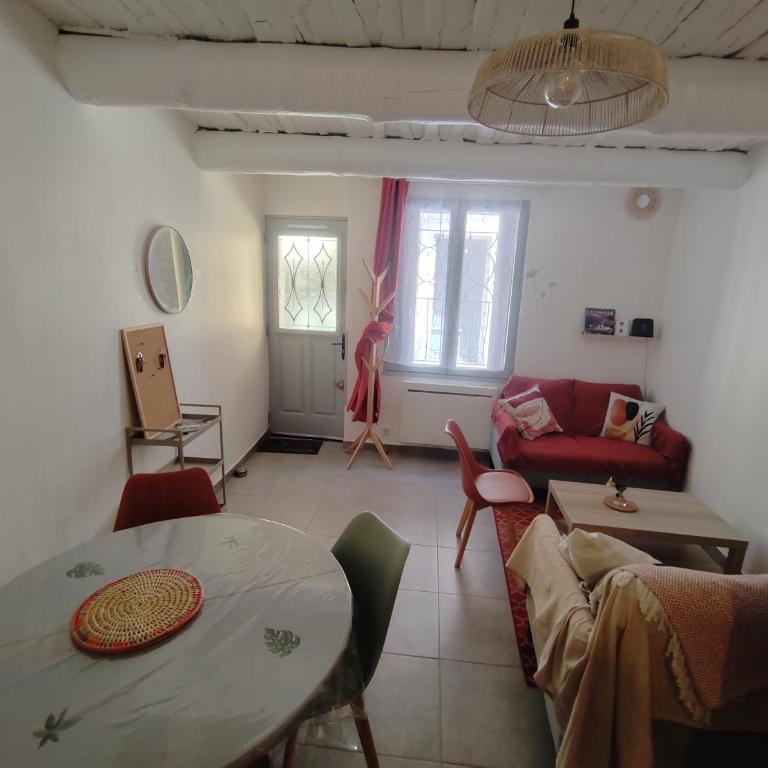 Maison au centre ville, étoilée, une chambre - Maison 1 Chambre - 8