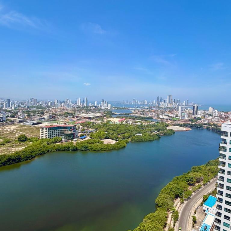 NEW! Ocean & City 360views 25FL FREE Airport pick up BY IMZ - Two-Bedroom Apartment - 3