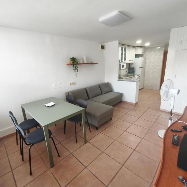 Apartamento 2 habitaciones a 1 minuto de la playa - Apartamento Estándar de 2 dormitorios - 1