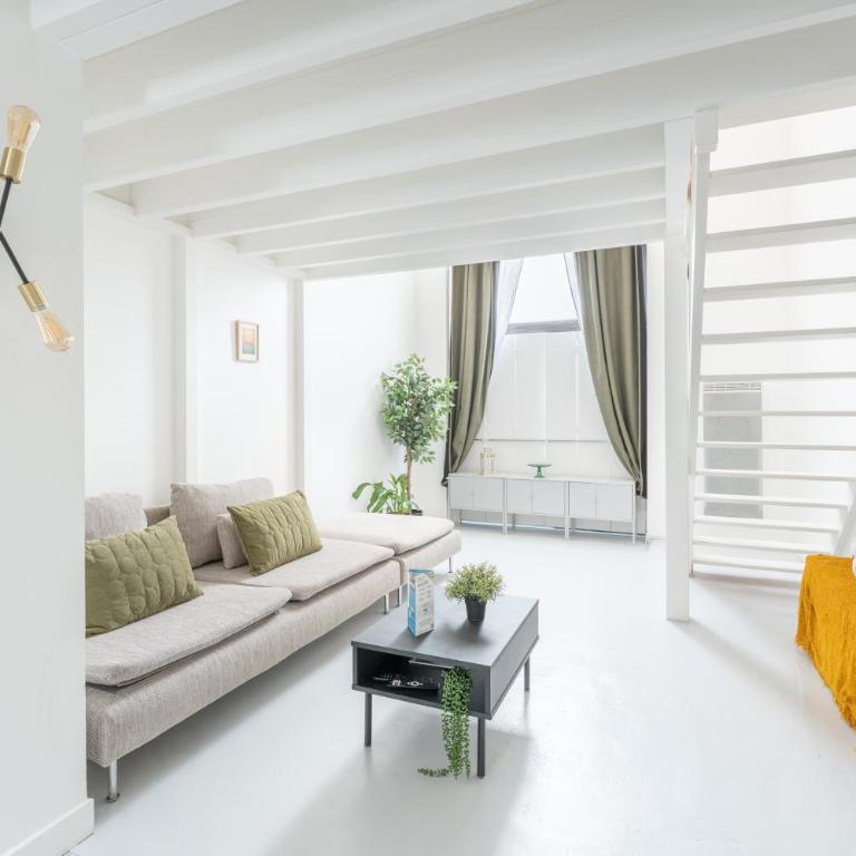 Urban White - loft lumineux avec terrasse - Studio - 1