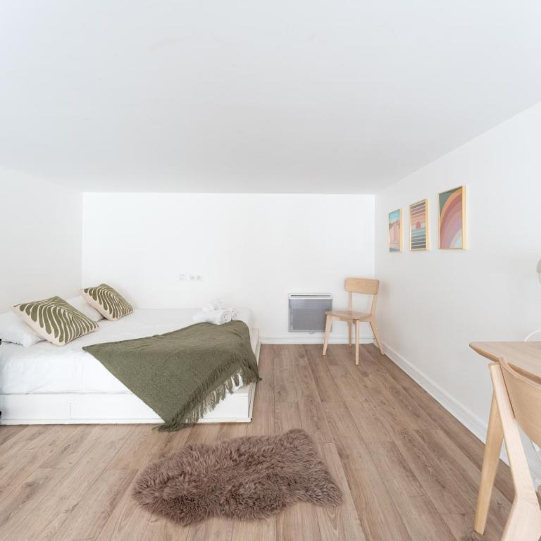 Urban White - loft lumineux avec terrasse - Studio - 5