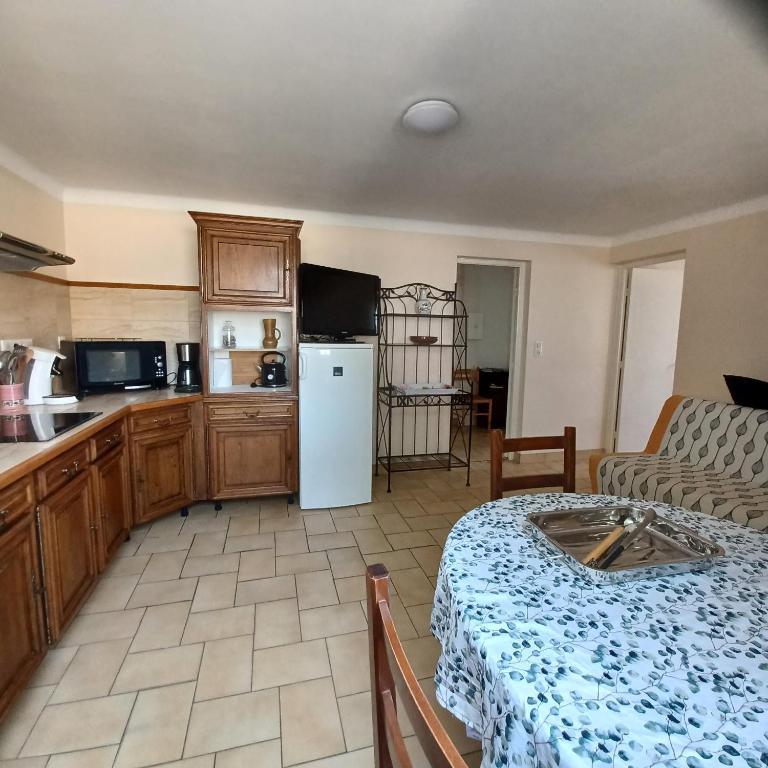 Confort et calme entre village et mer - Appartement 2 Chambres - 6