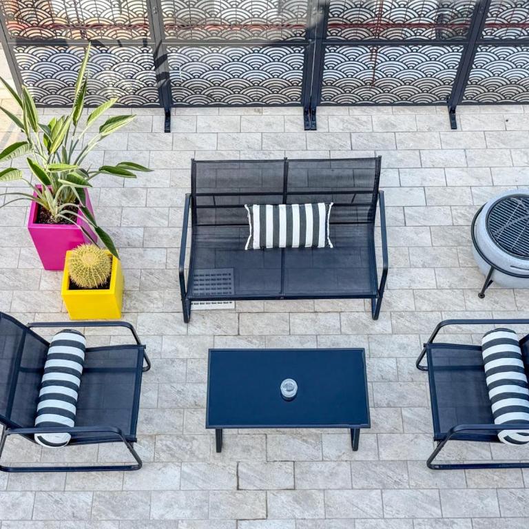 Secret Rooftop Suite - Tor Vergata Metro C - Appartamento con 1 Camera da Letto - 26