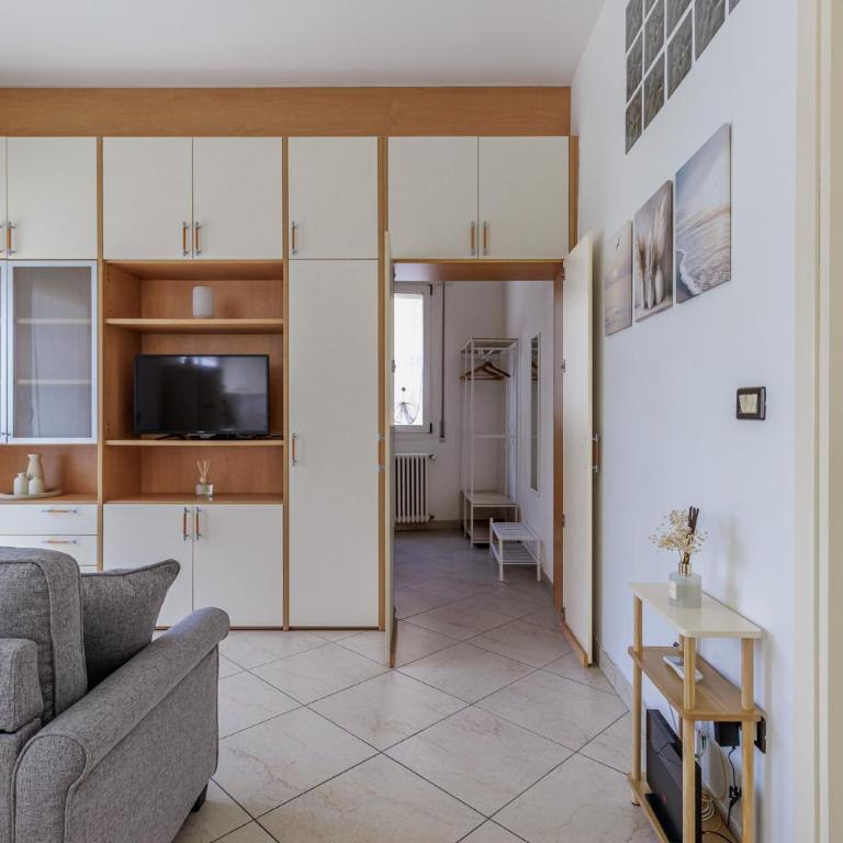 Bologna - Wi-fi & Parcheggi gratuiti - Appartamento con 1 Camera da Letto - 2
