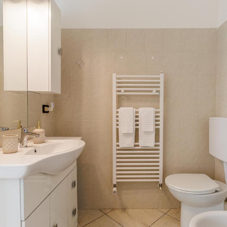 Bologna - Wi-fi & Parcheggi gratuiti - Appartamento con 1 Camera da Letto - 7