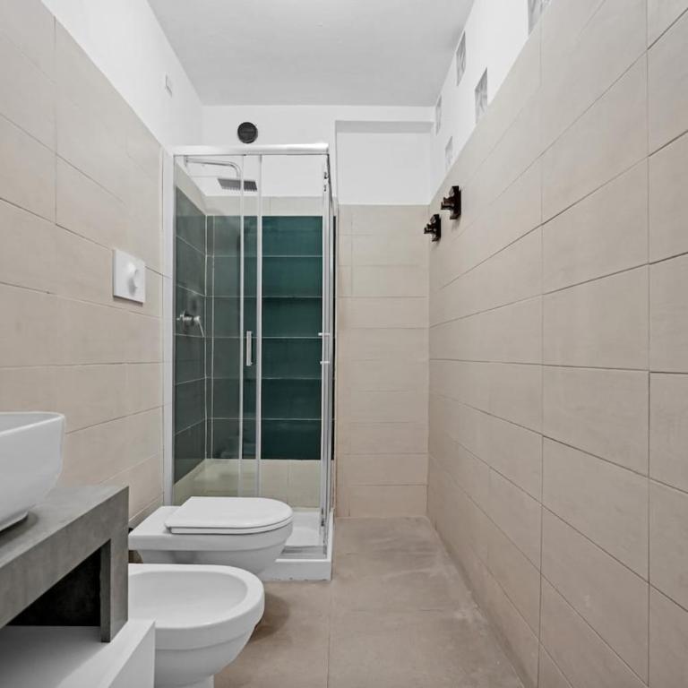 CA7 Luminoso Bilocale Moderno vicino alla stazione - Appartamento con 1 Camera da Letto - 14
