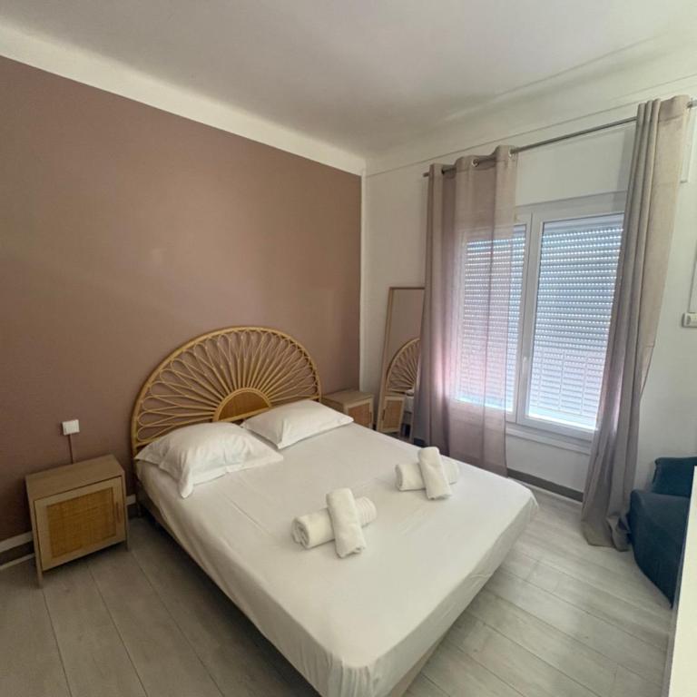 Le Saint pierre Appartement à 5 minutes à pieds du centre-ville - Two-Bedroom Apartment - 11