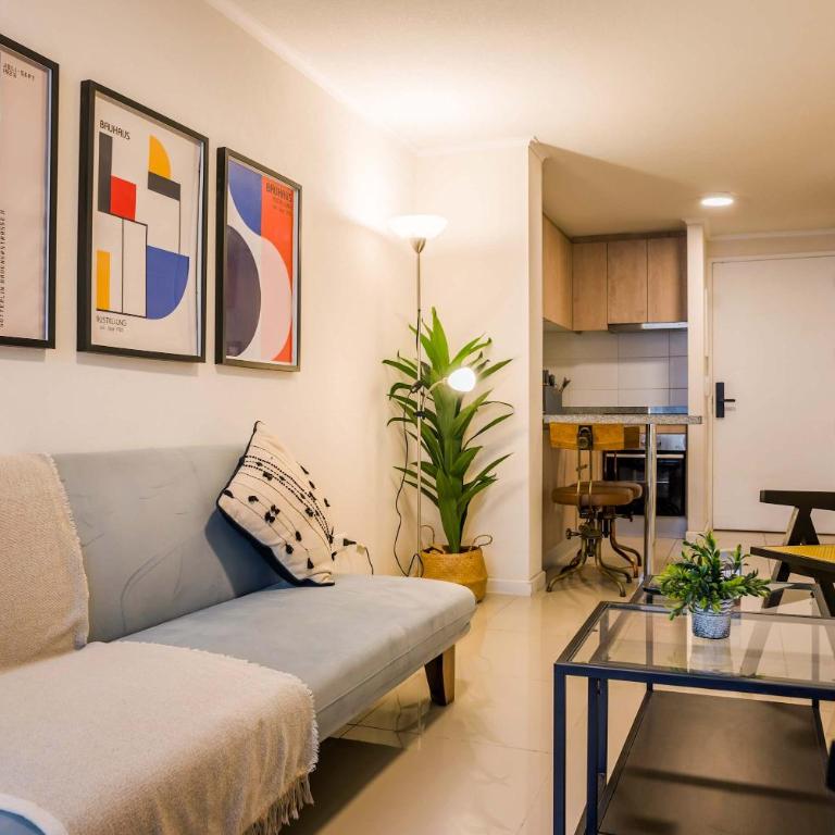 Escape to the Heart of the City with Great Views - Apartment - 1