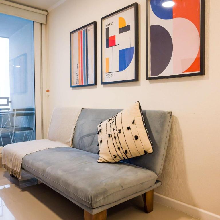 Escape to the Heart of the City with Great Views - Apartment - 14