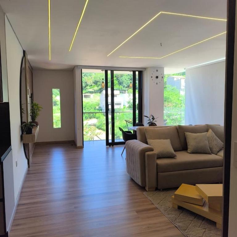 Robles Balcón - Apartment - 1