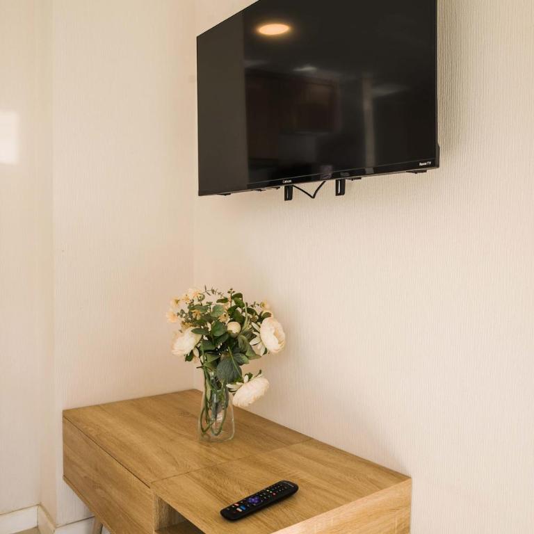 Modern Studio in Santiago Your Urban Gateway - Apartment - 18