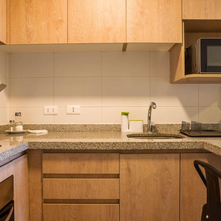 Elegant 1BR Urban Retreat in Santiago Modern Stay - Apartment - 8