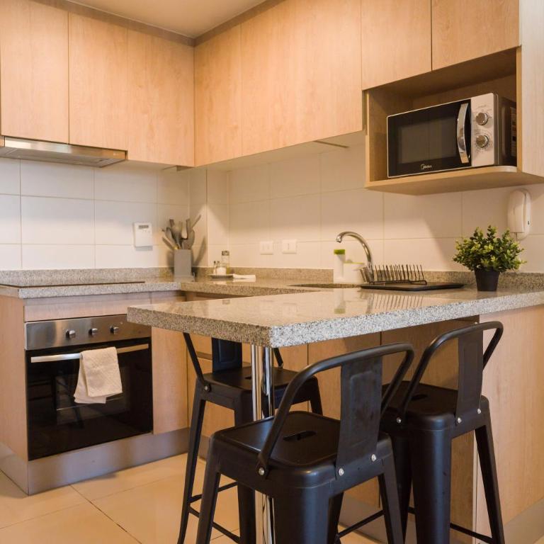 Elegant 1BR Urban Retreat in Santiago Modern Stay - Apartment - 14