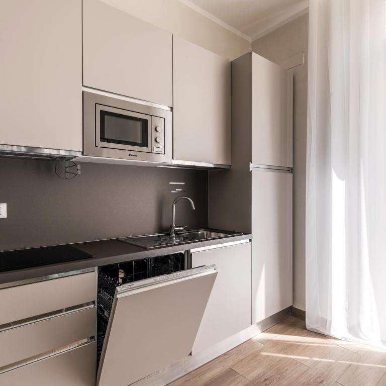 C1 Top Class Apartments, 2 camere delux, max 6 persone distante 15 minuti a piedi da Fontana di Trevi - Appartamento Deluxe con 2 Camere da Letto - 33