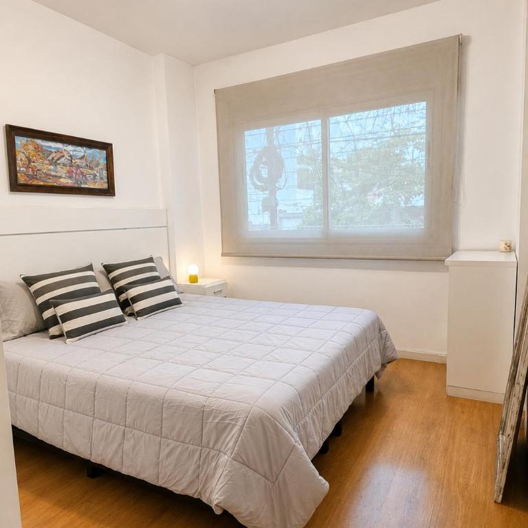 Moderno departamento de 2 dormitorios con piscina - Two-Bedroom Apartment - 23
