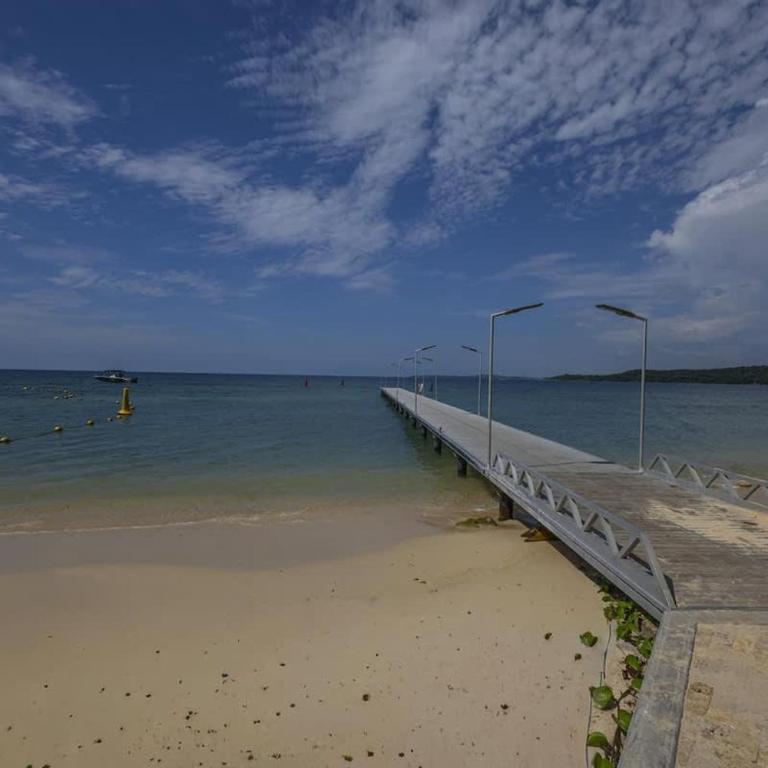 New! 3BR Ocean View apt at Calablanca B6 - Three-Bedroom Apartment with Ocean View - 19