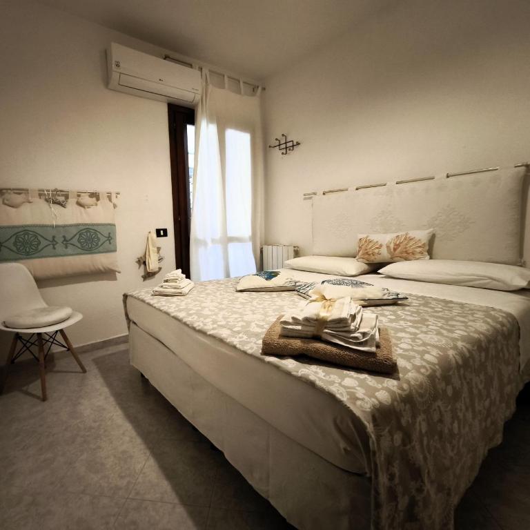 Anna's Home - Appartamento con 2 Camere da Letto - 12