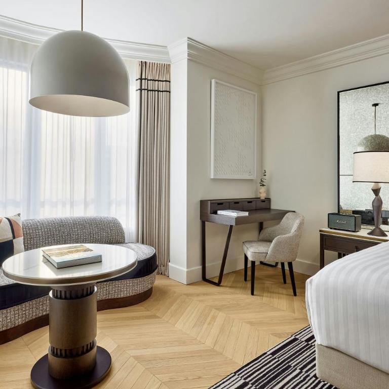 Paris Marriott Champs Elysees Hotel - Suite Lit King-Size Ambassador - 4
