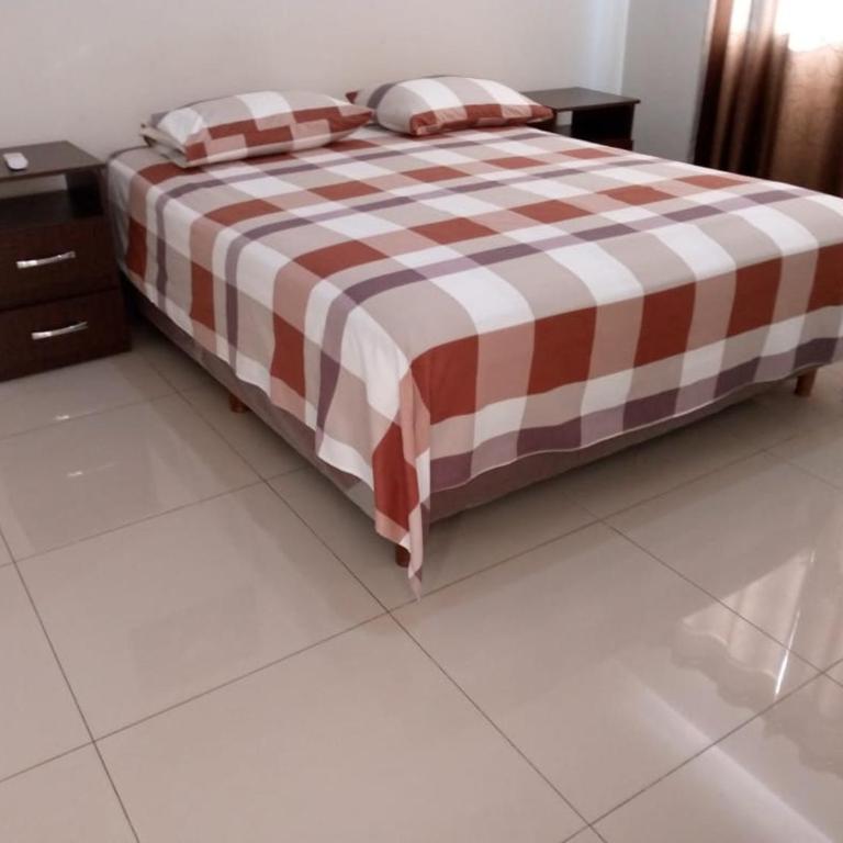 Casa Barcelona - Three-Bedroom House - 5