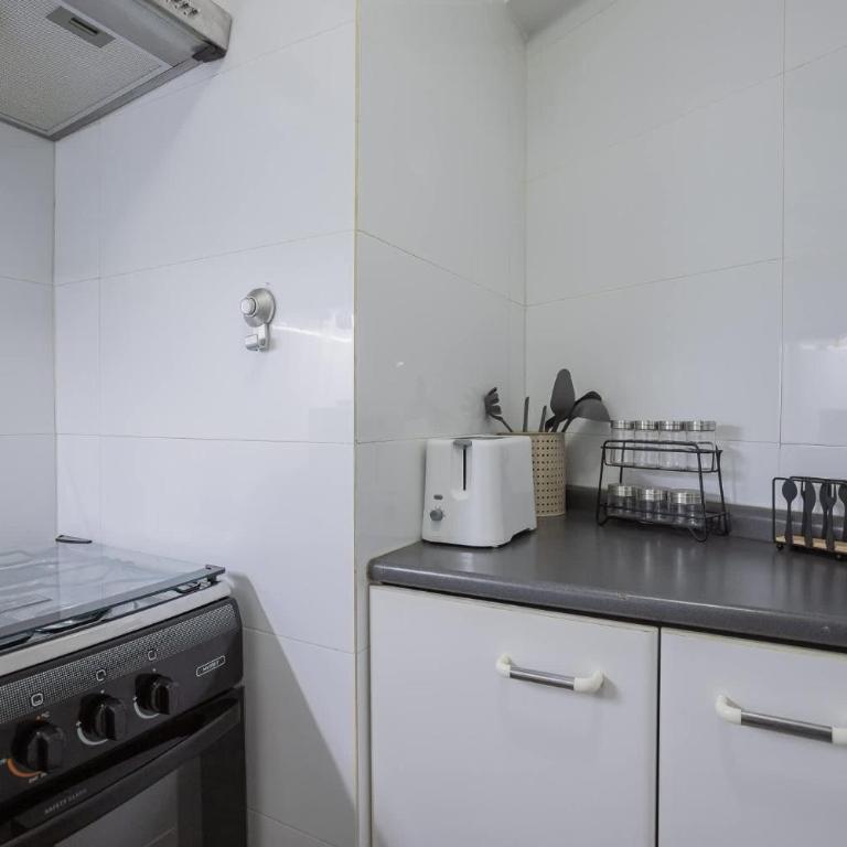Stylish 1BR in Las Condes Pool and Free Parking - Apartment - 11
