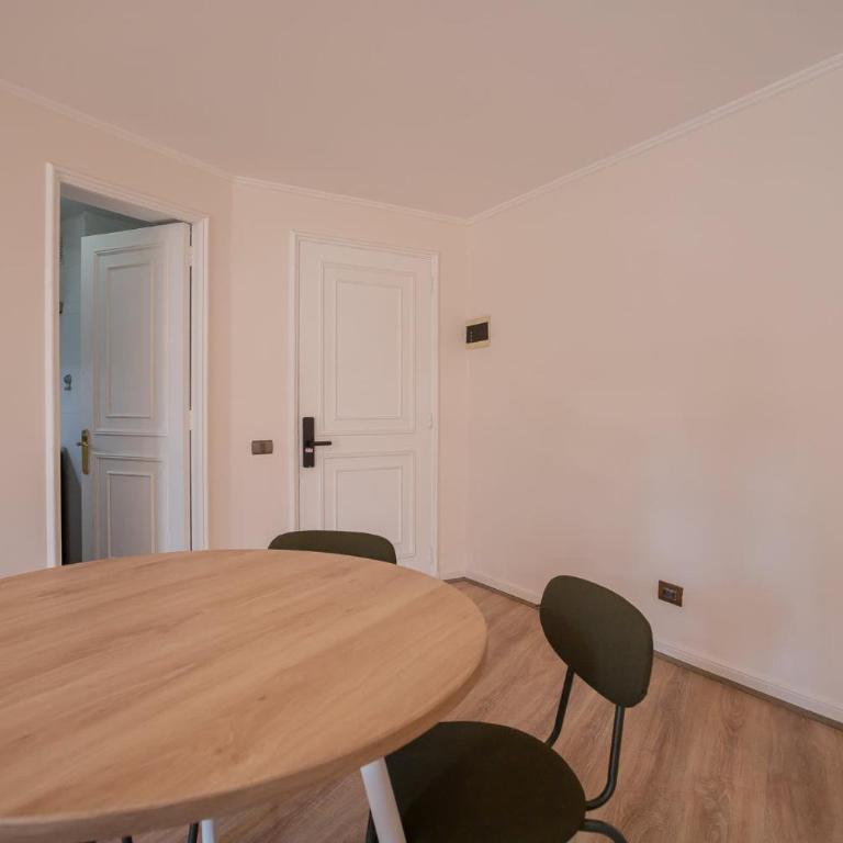 Stylish 1BR in Las Condes Pool and Free Parking - Apartment - 18