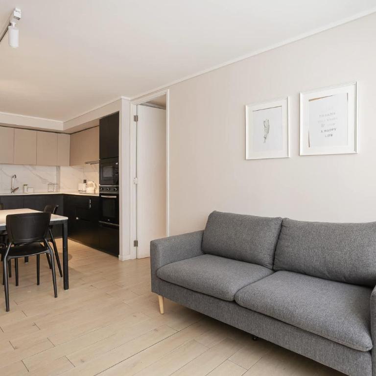 Close to everything in Providencia 2BR2BA Apt - Apartamento - 4
