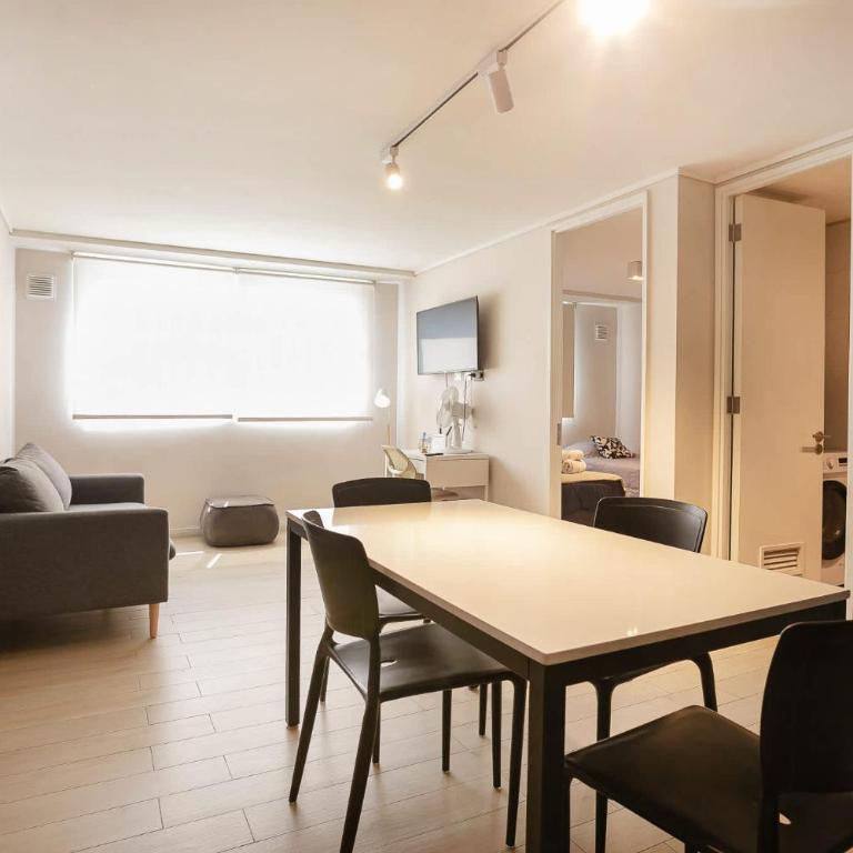 Close to everything in Providencia 2BR2BA Apt - Apartamento - 6