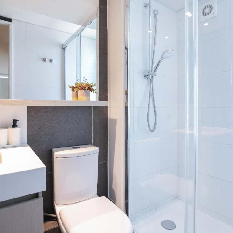 Close to everything in Providencia 2BR2BA Apt - Apartamento - 25