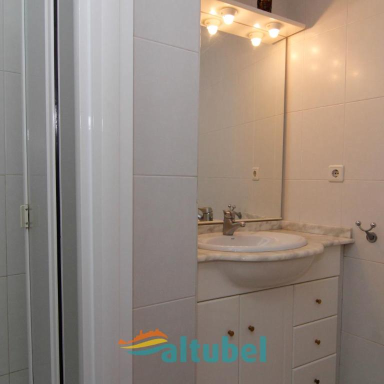 Apartamentos Torre Hirta - Apartamento de 2 dormitorios con vistas al mar - 3