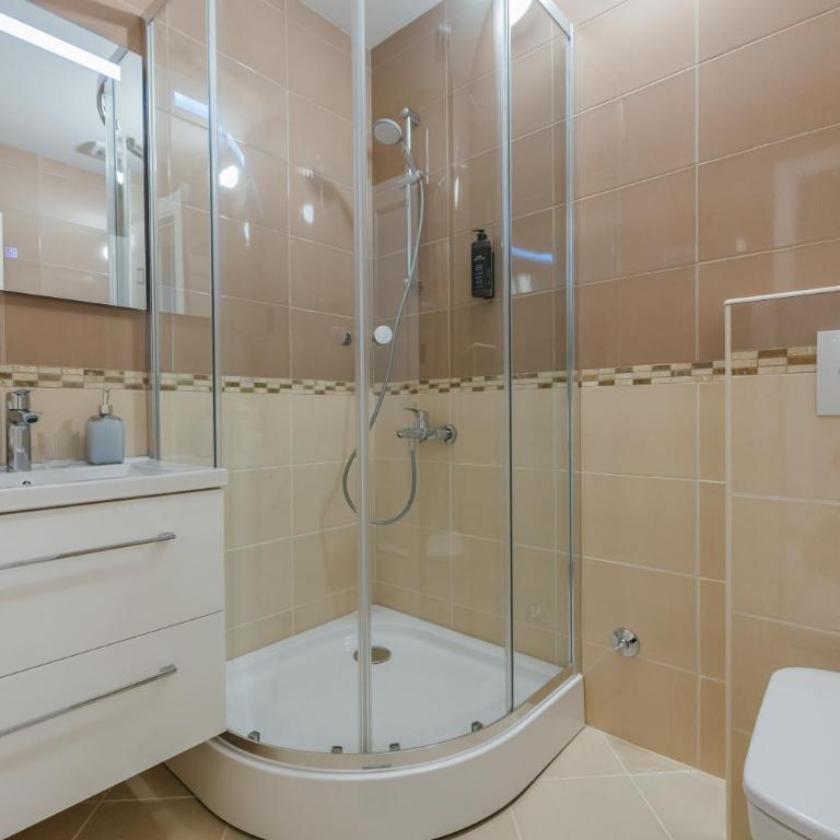 Lusso Apartments - Apartman sa Terasom - 3