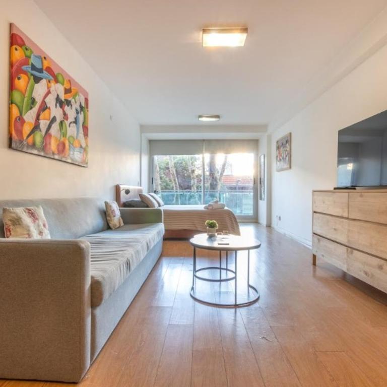 Ideal para ejecutivos con cochera, sala de conferencias, gym, pileta y seguridad 24hs - One-Bedroom Apartment - 10