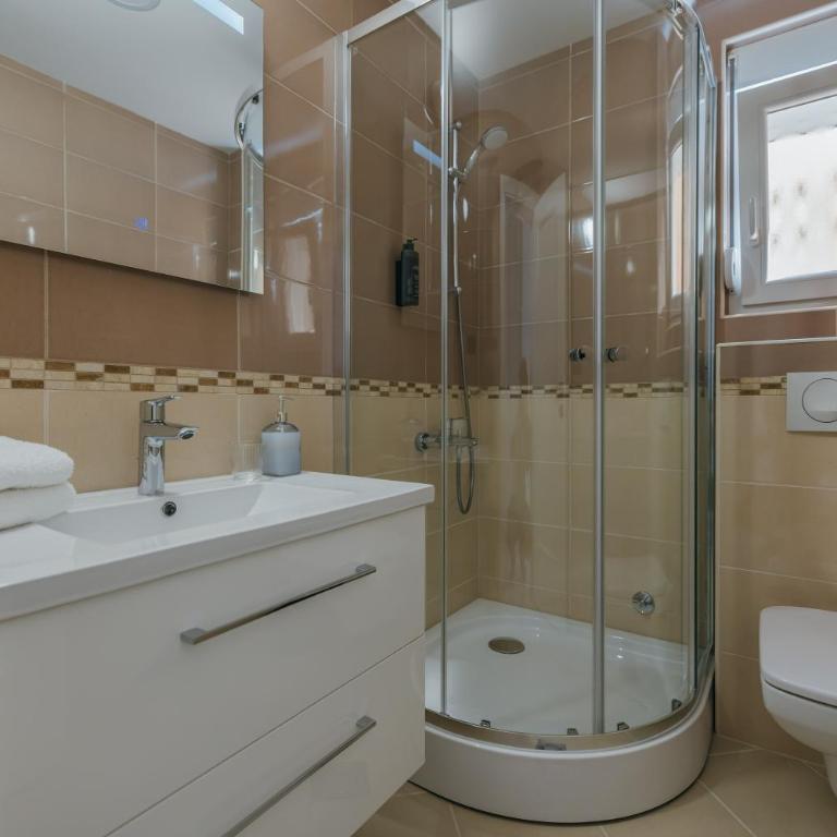 Lusso Apartments - Deluks Studio sa Queen Krevetom - 4